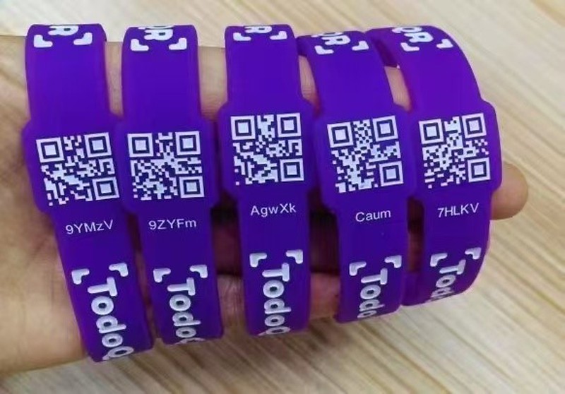 custom silicone bracelet 3 custom silicone bracelet 3